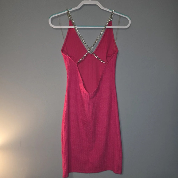 🆕Body Con Dress with Metal Criss Cross Back Straps - Ladies Small - NWT - Picture 2 of 10